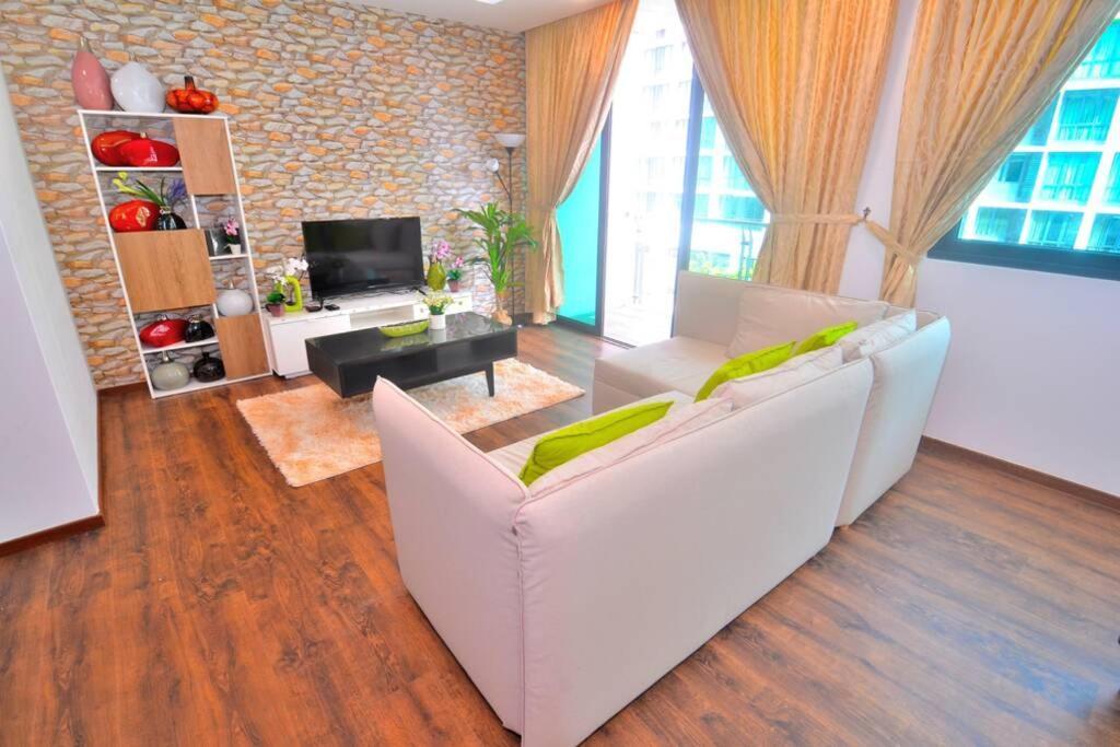 Vivacity Jazz Suite New Luxury Vivacity Cozy Home Lv8 Кучінг Екстер'єр фото