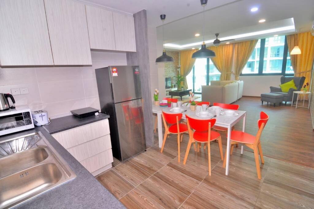 Vivacity Jazz Suite New Luxury Vivacity Cozy Home Lv8 Кучінг Екстер'єр фото